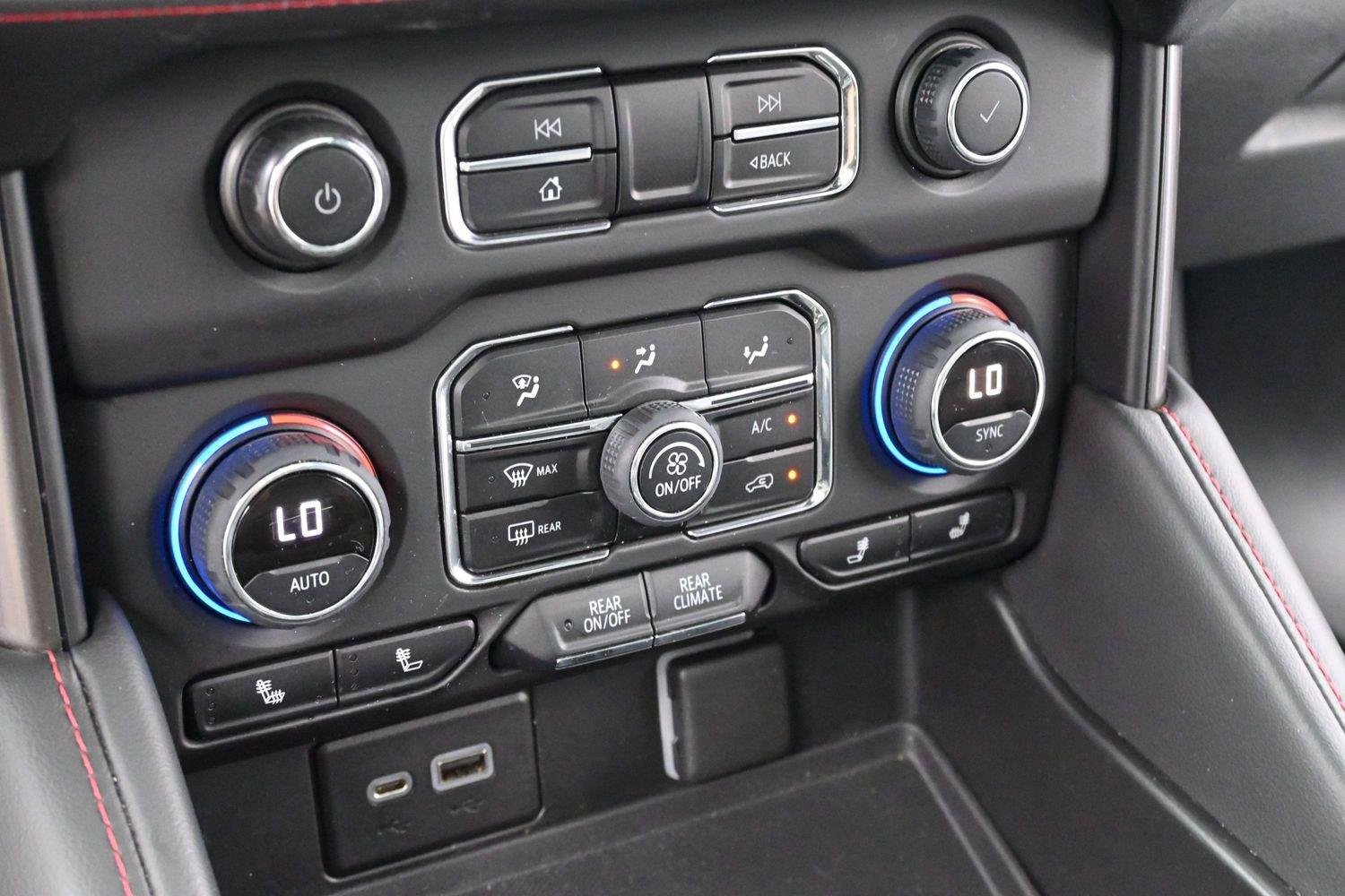 Used 2022 Summit White Chevrolet RST image 22