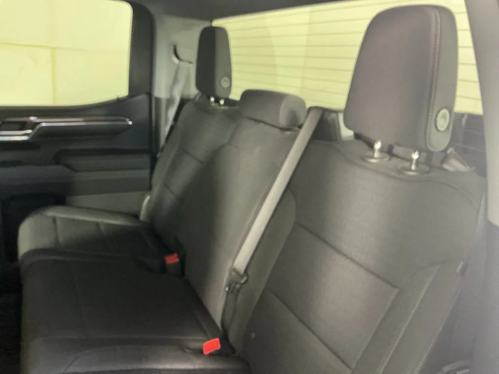Used 2024 Summit White Chevrolet RST image 12