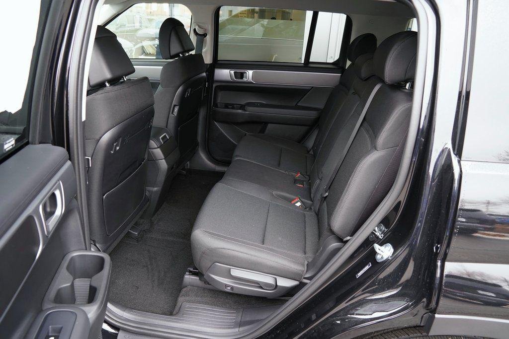 New 2026 Phantom Black Hyundai SE image 22