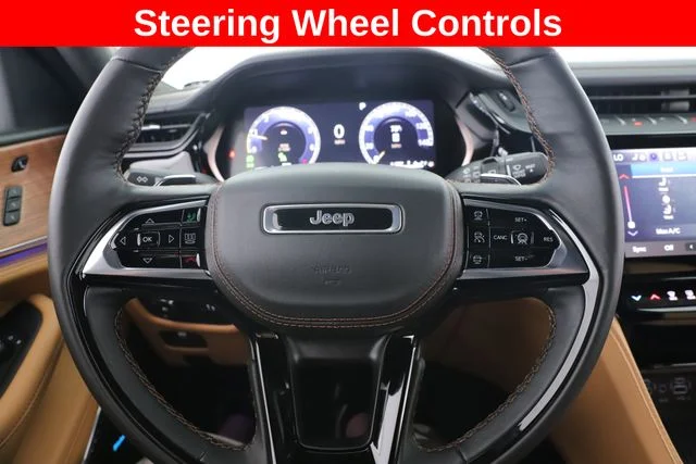 New 2027 Sting-Gray Clear-Coat Paint Jeep Summit image 22