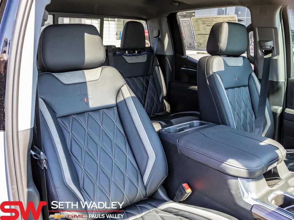2025 Chevrolet Silverado 1500 RST - Photo 17