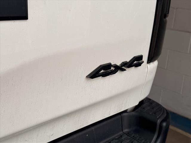 Used 2021 Bright White Clearcoat Ram Rebel image 10