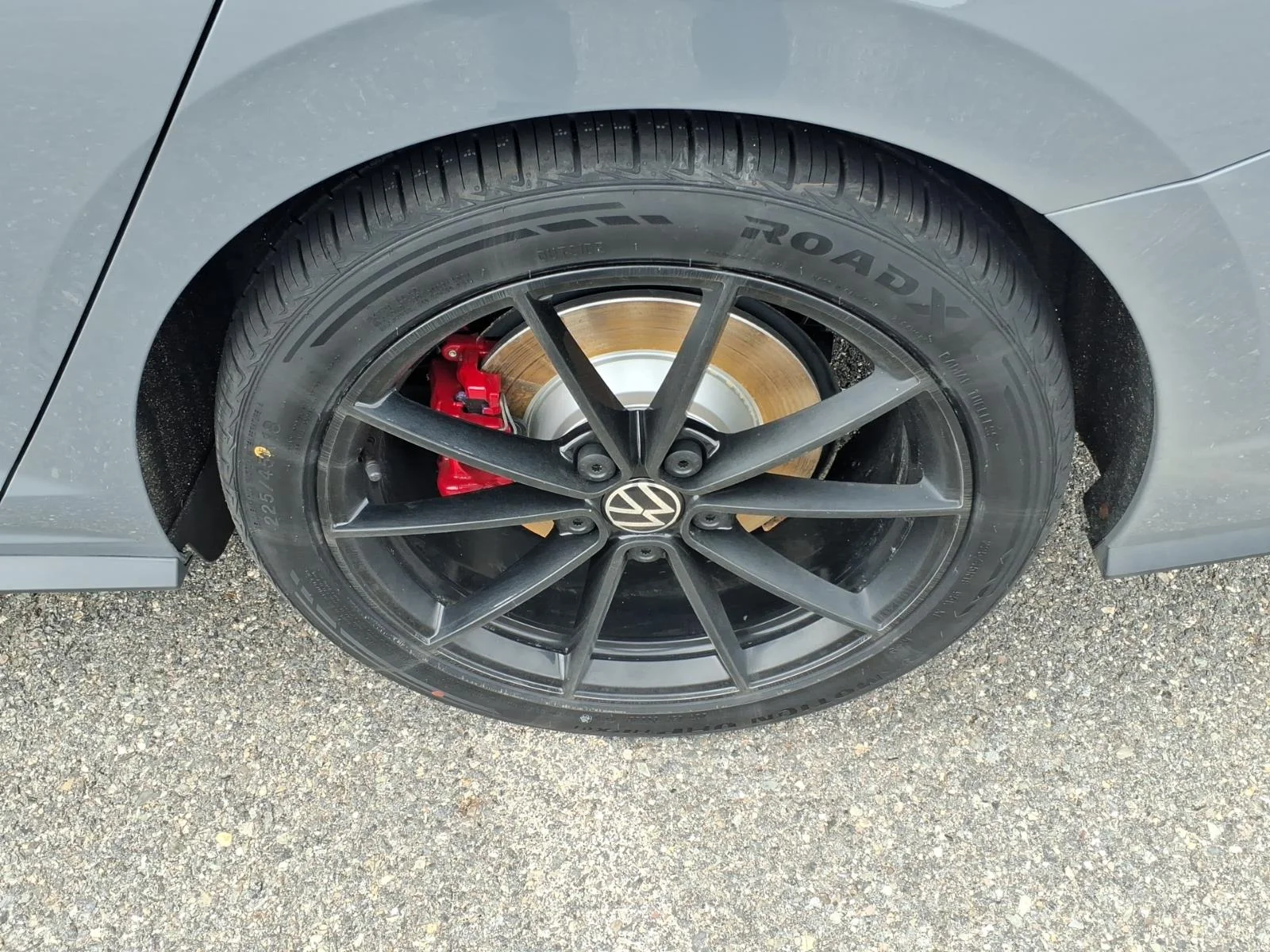 Used 2024 Gray Volkswagen GLI image 9