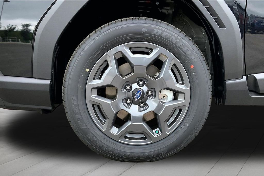 New 2026 CRYSTAL BLACK SILICA Subaru Premium image 12