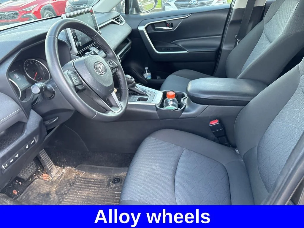 Used 2022 Black Toyota XLE image 14