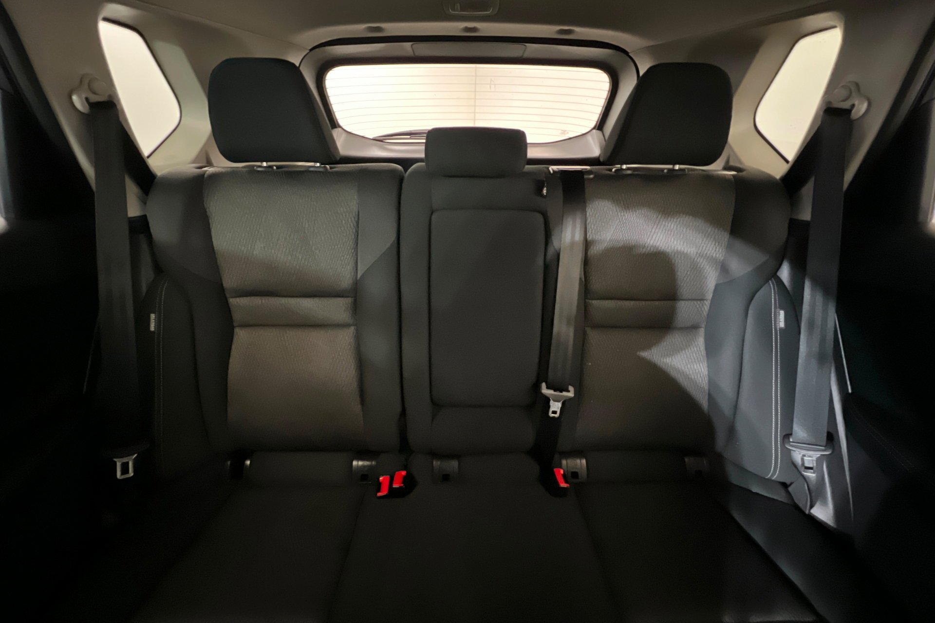 Used 2024 Deep Ocean Blue Pearl Nissan SV image 26