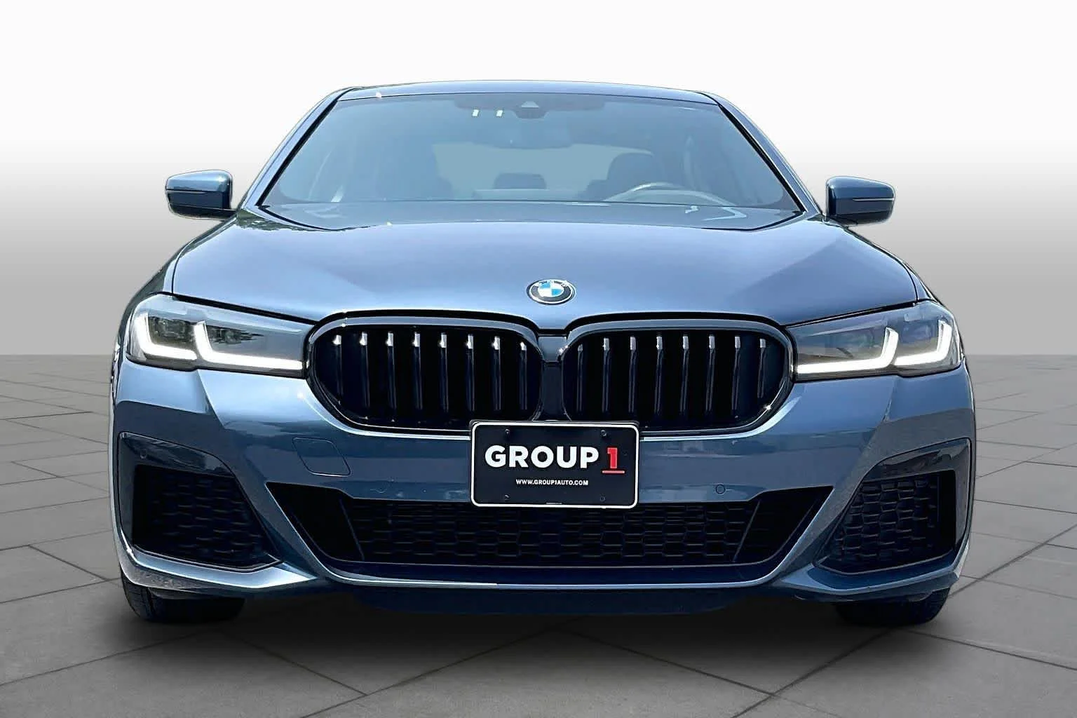 Used 2023 Arctic Race Blue Metallic BMW 530i xDrive image 3