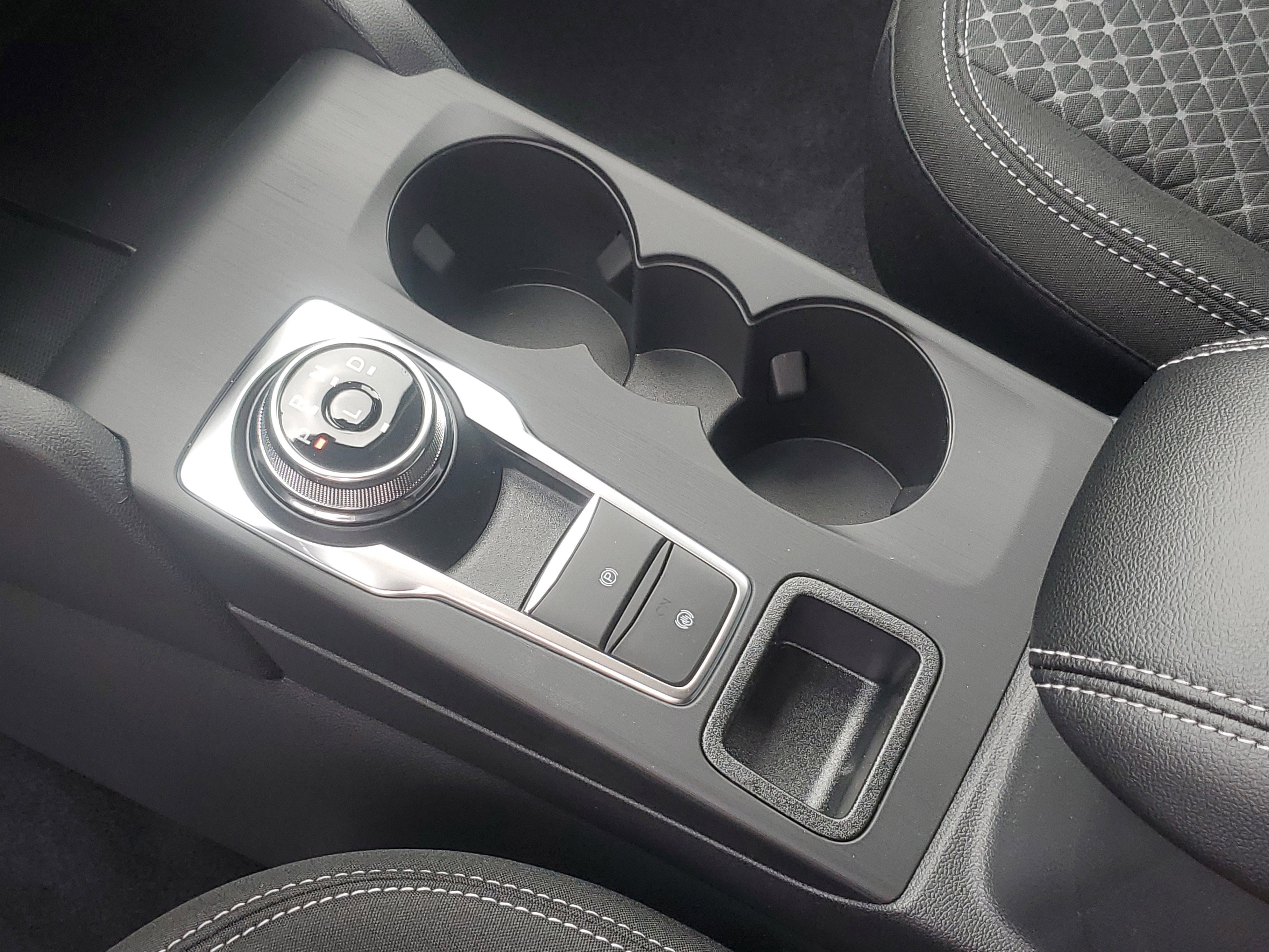 New 2026 Agate Black Metallic Ford Active® image 22