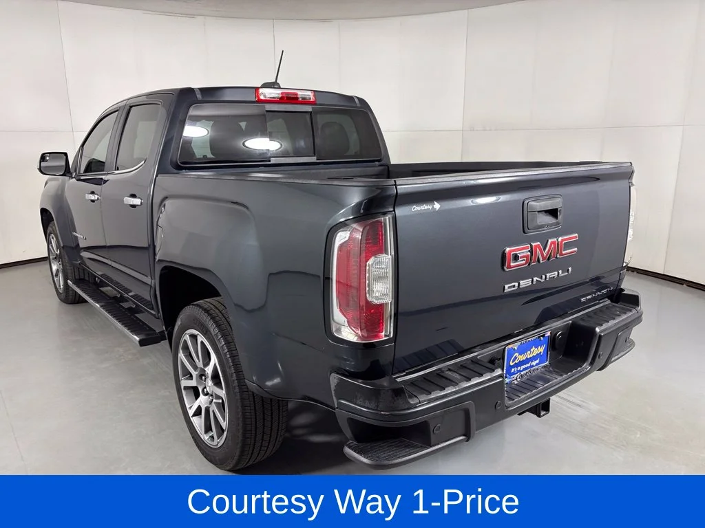 Used 2021 Green GMC Denali image 8