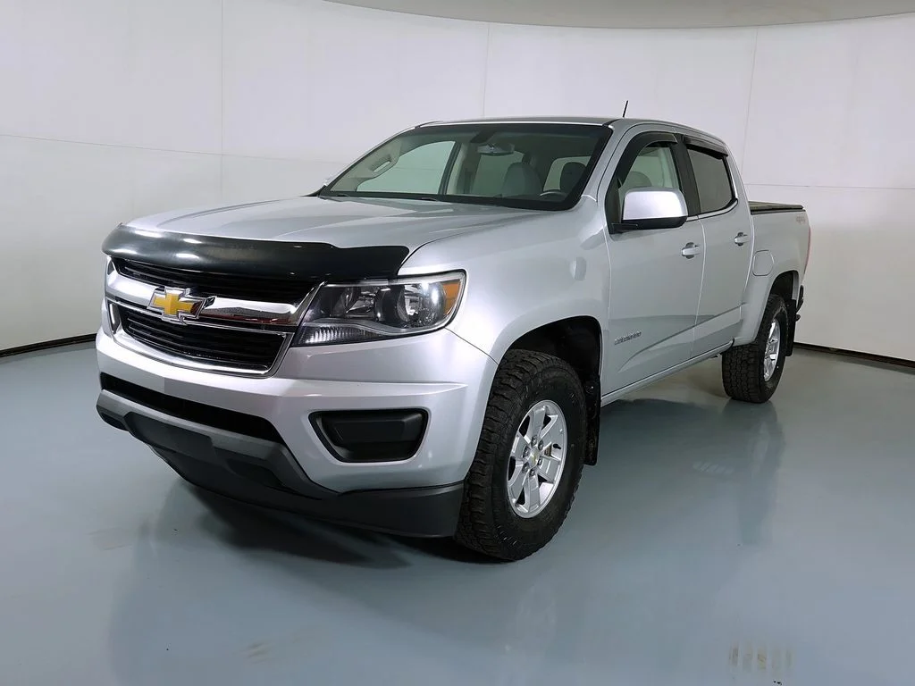 Used 2020 Silver Chevrolet Work Truck image 4