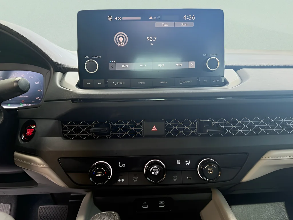 2023 Honda Accord LX - Photo 17