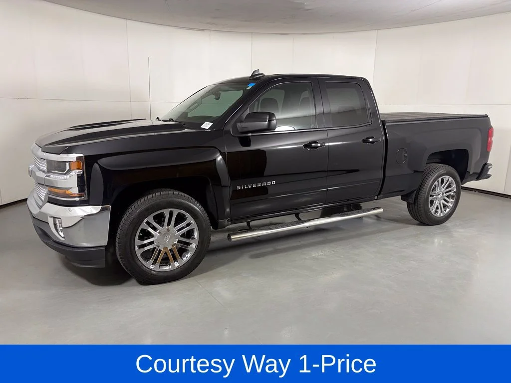 Used 2016 BLACK Chevrolet LT image 6