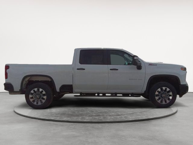 2026 Chevrolet Silverado 2500 HD Custom - Photo 6