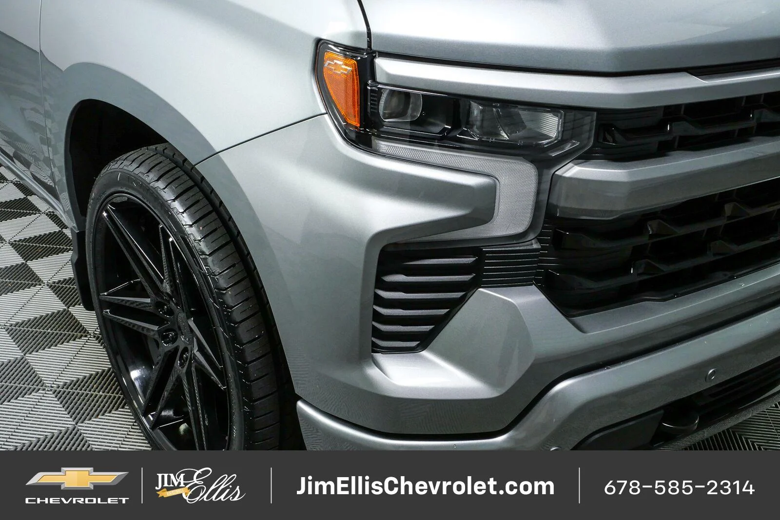 New 2026 Sterling Gray Metallic Chevrolet RST image 37