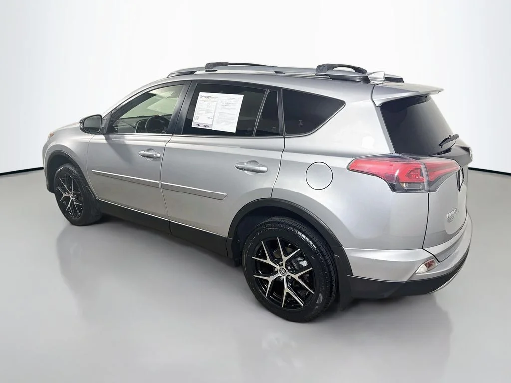 Used 2018 Silver Sky Metallic Toyota SE image 5