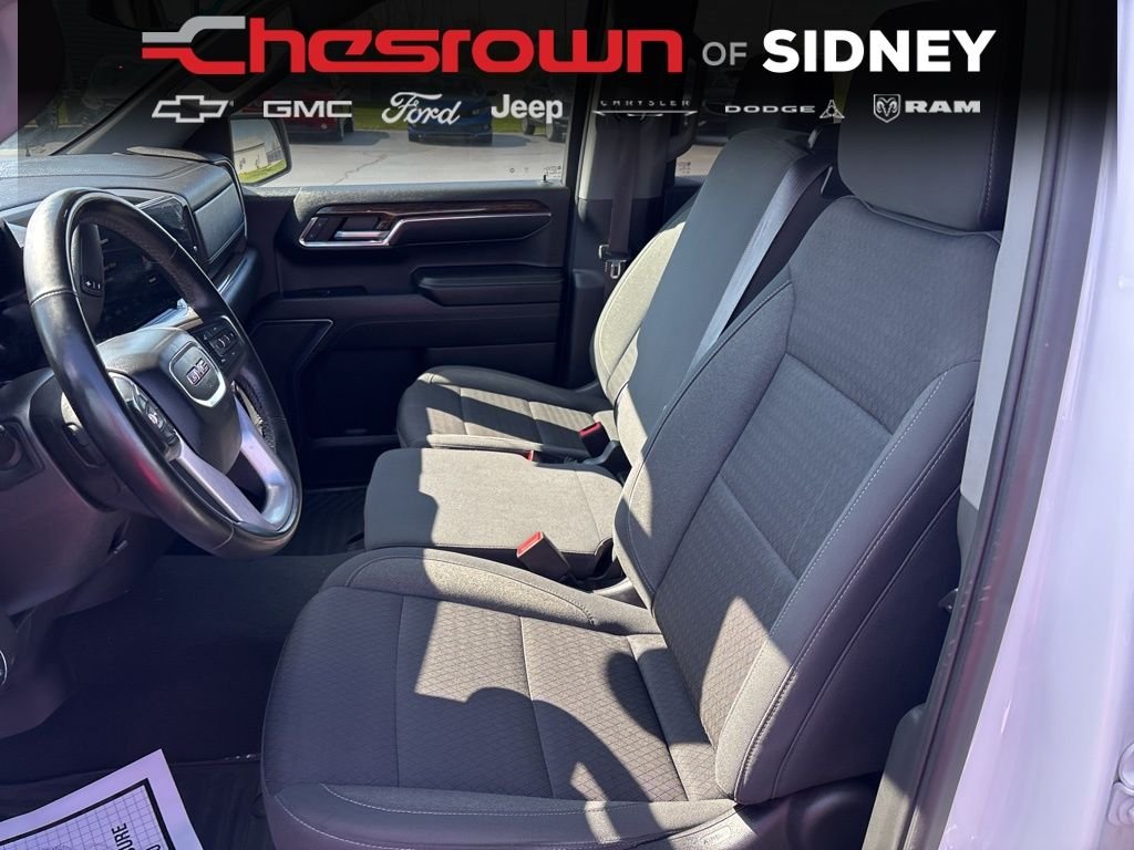 Used 2023 Summit White GMC Elevation image 23