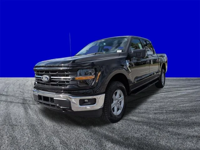 New 2026 Agate Black Metallic Ford XLT image 8