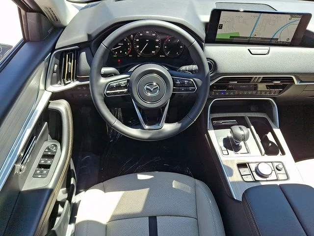 New 2026 White Mazda 3.3 Turbo Premium image 9