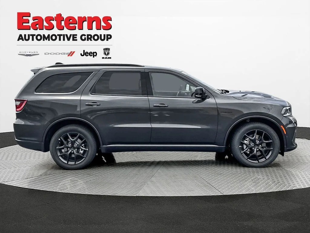 New 2026 Vapor Gray Exterior Paint Dodge GT Plus HEMI V8 image 5