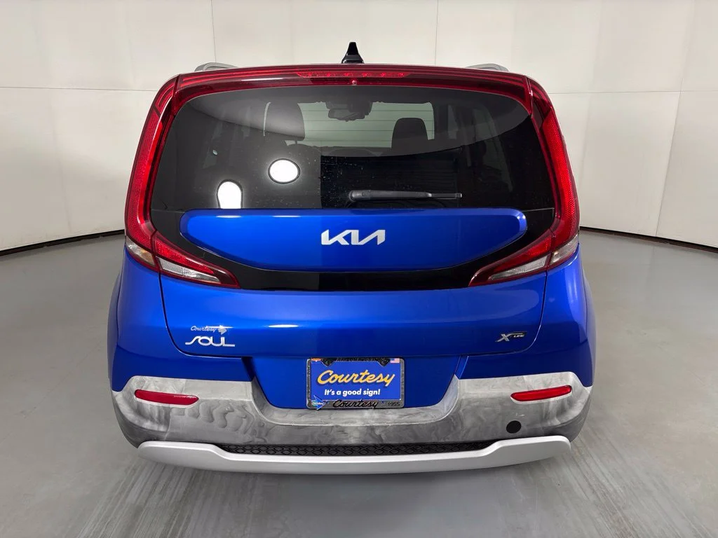Used 2022 Blue Kia X-Line image 7