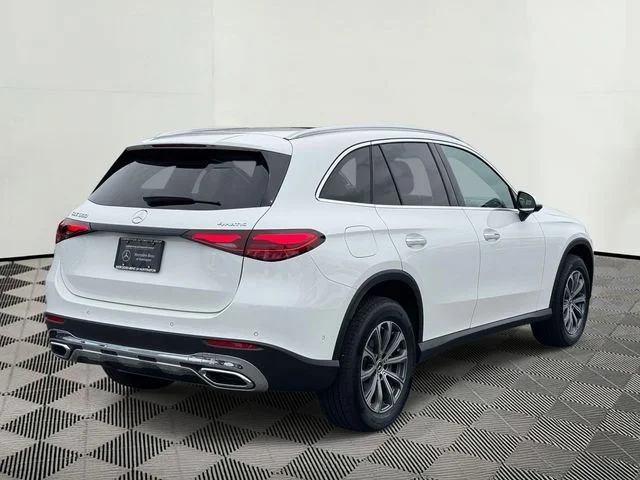 Used 2026 White Mercedes-Benz GLC 300 image 11