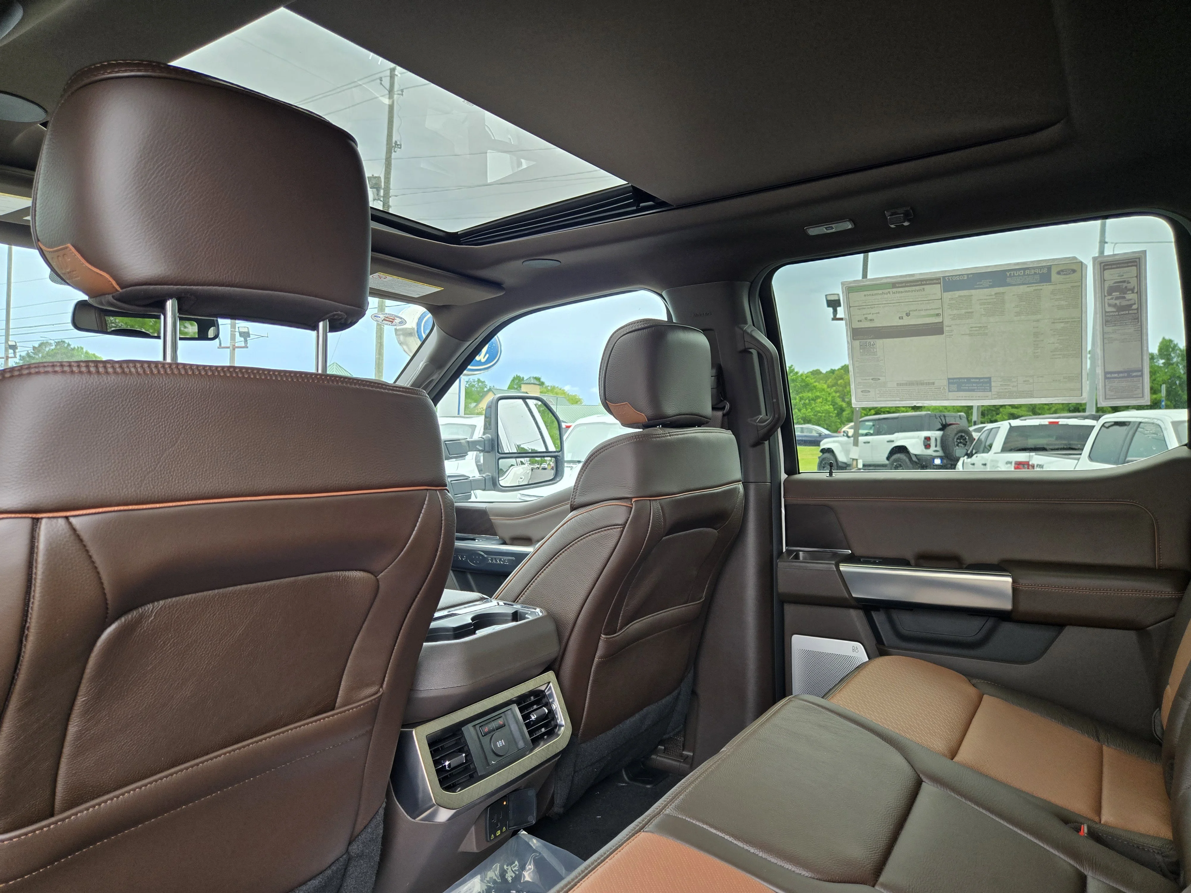 New 2026 STAR WHITE Ford King Ranch image 15