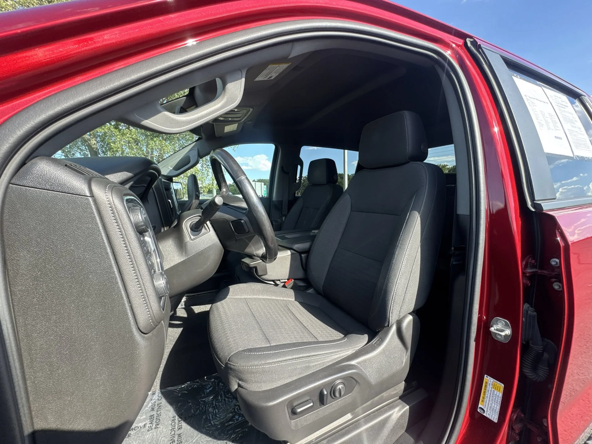 2021 Chevrolet Silverado 1500 RST - Photo 11