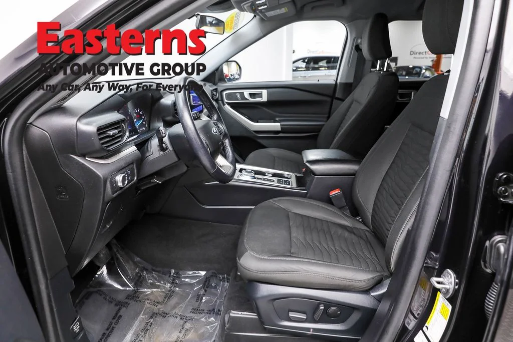 Used 2021 Black Ford XLT image 14