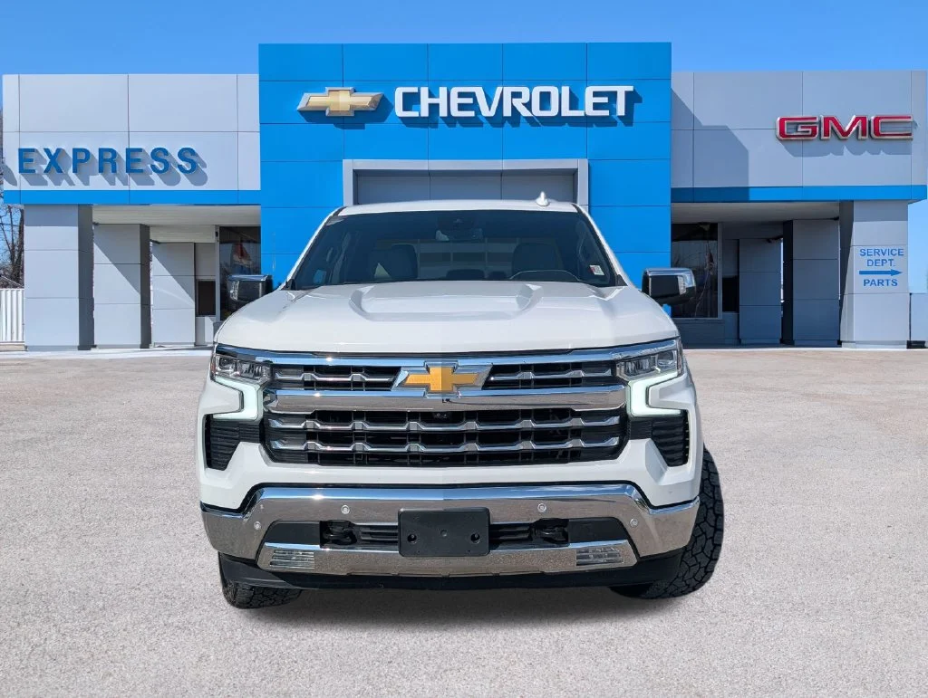 Used 2023 White Chevrolet LTZ image 8
