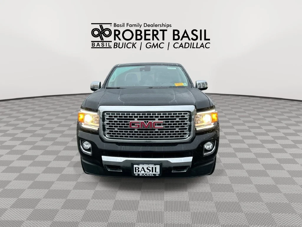Used 2018 ONYX BLACK GMC 4WD Denali image 3
