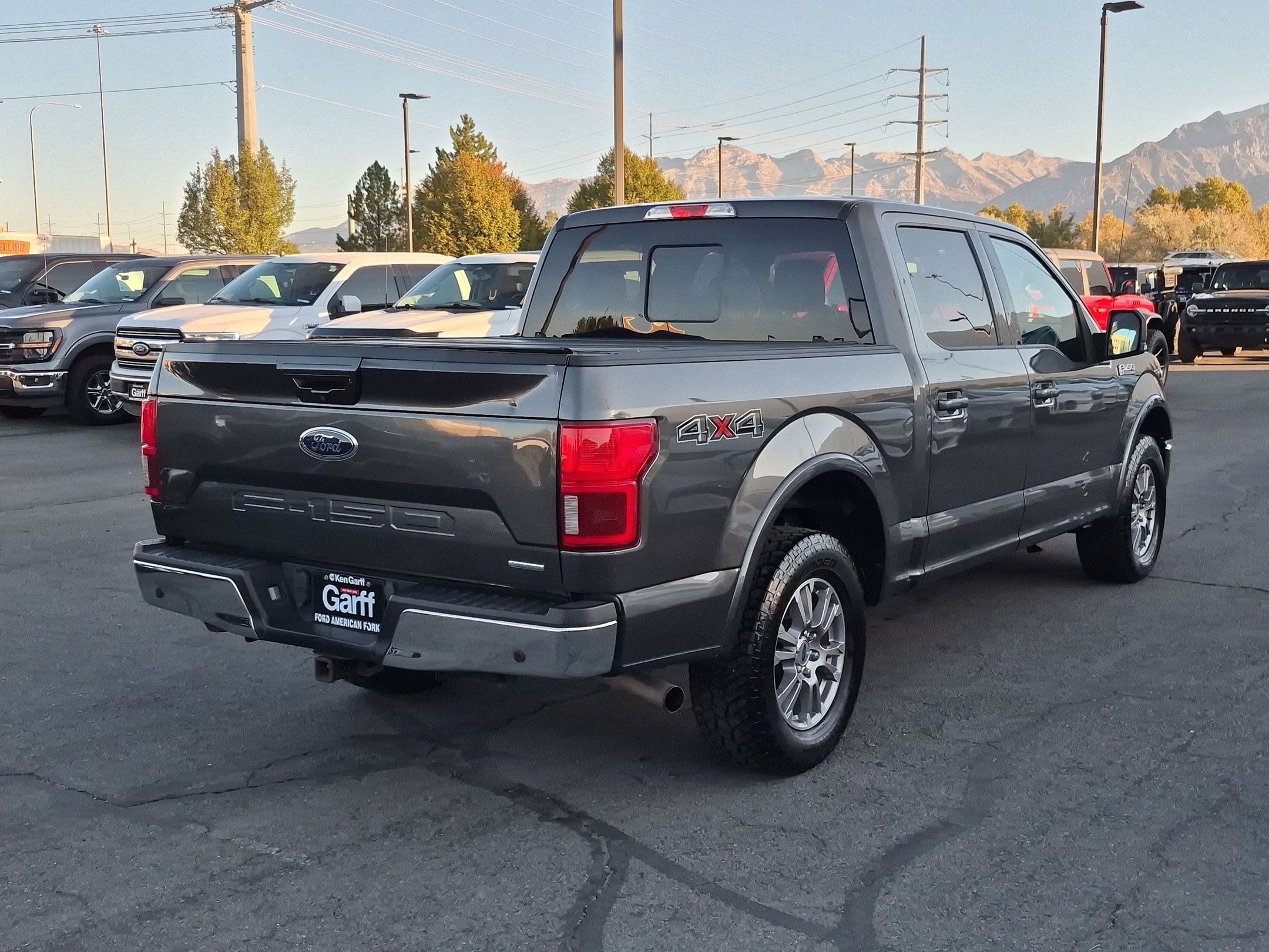 Used 2018 Magnetic Ford LARIAT image 3
