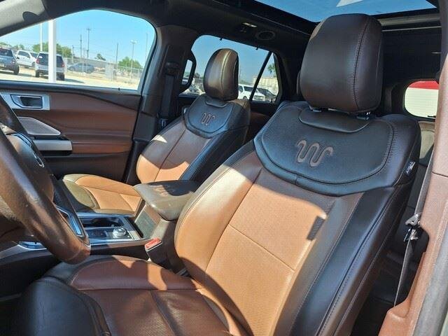 Used 2022 Forged Green Metallic Ford King Ranch image 11