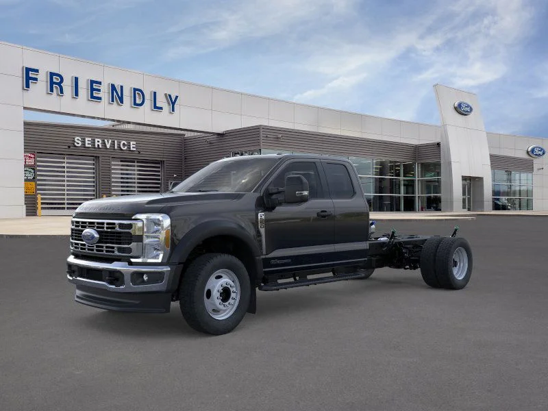 New 2026 Agate Black Metallic Ford F-550® XLT image 28