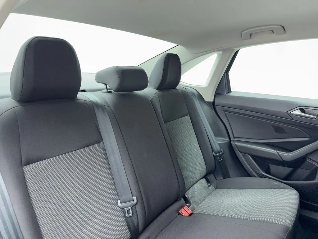Used 2020 Gray Volkswagen 1.4T S image 45