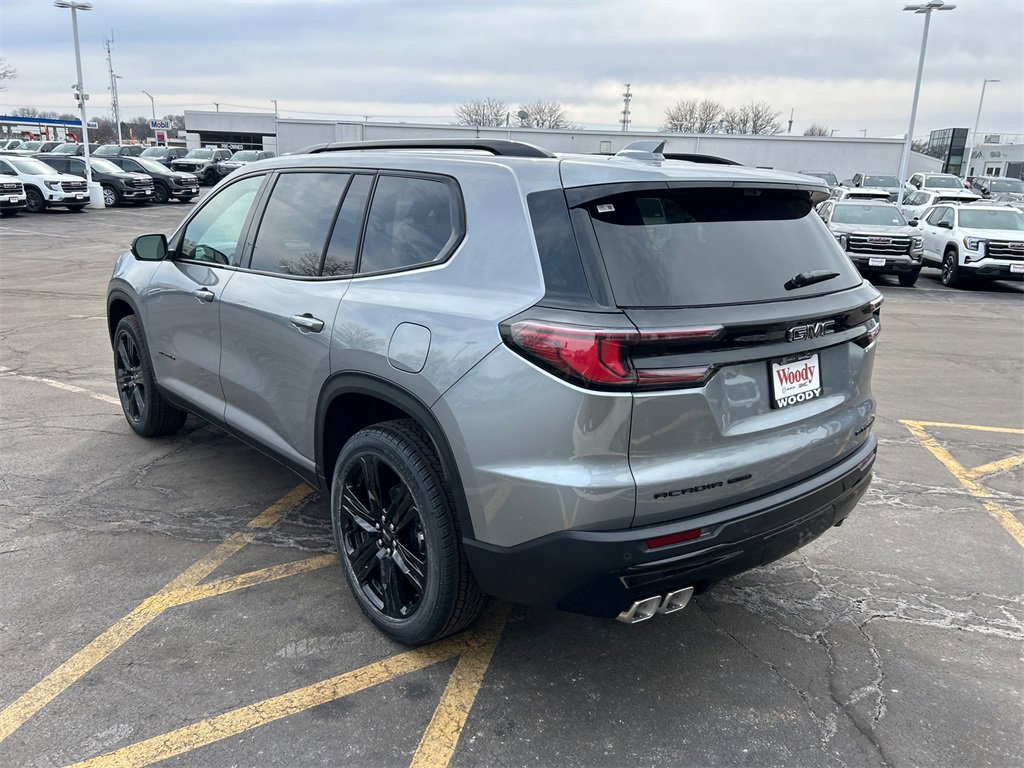 2026 GMC ACADIA - Image 5