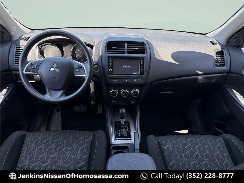 Used 2024 Black Mitsubishi 2.0 ES image 23