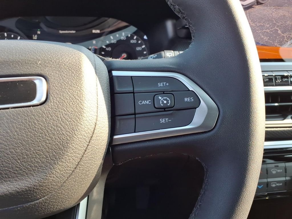 New 2026 Joose (DISC) Jeep Latitude image 20