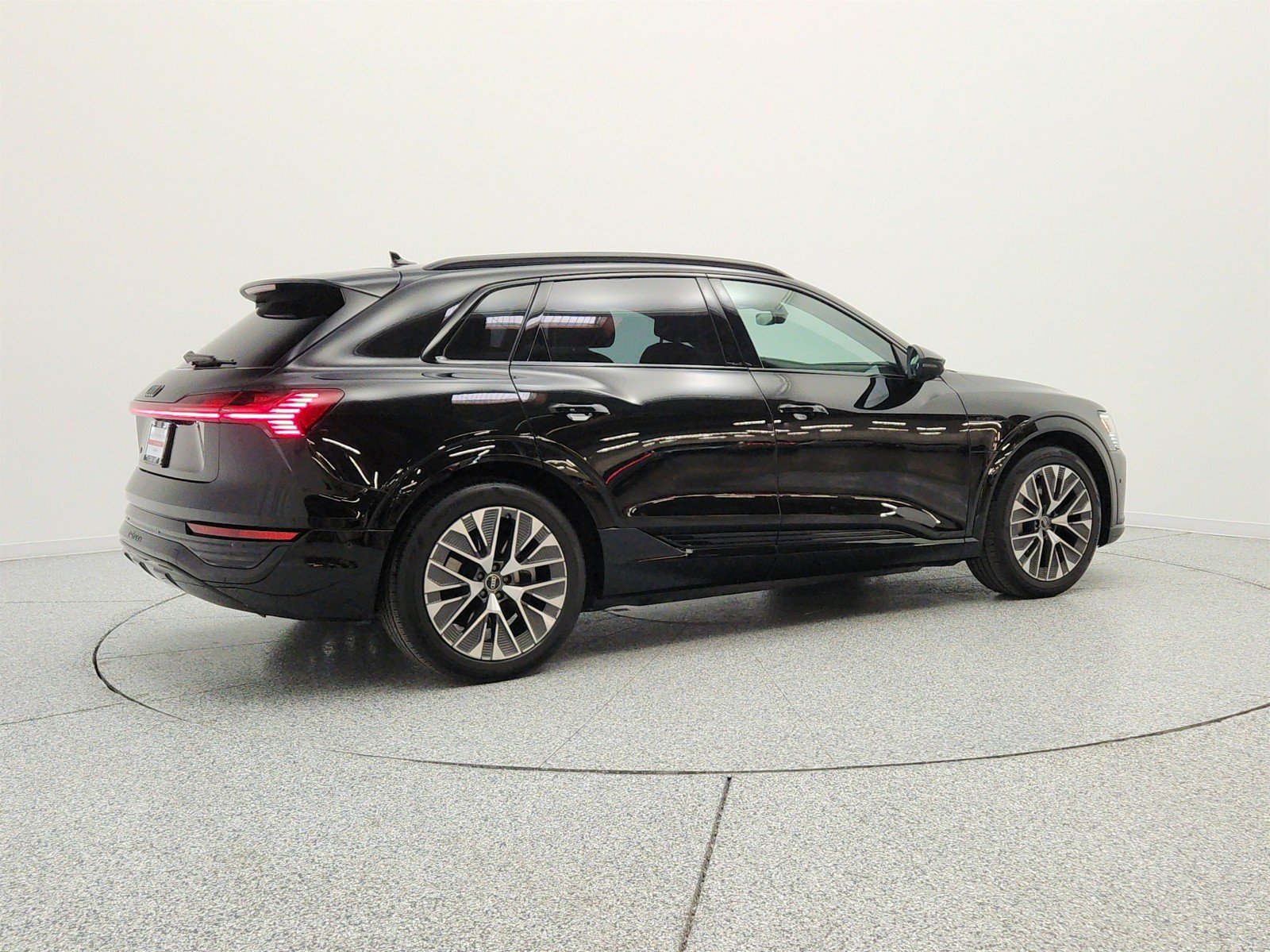 Used 2024 Mythos Black Metallic Audi Premium Plus quattro image 5