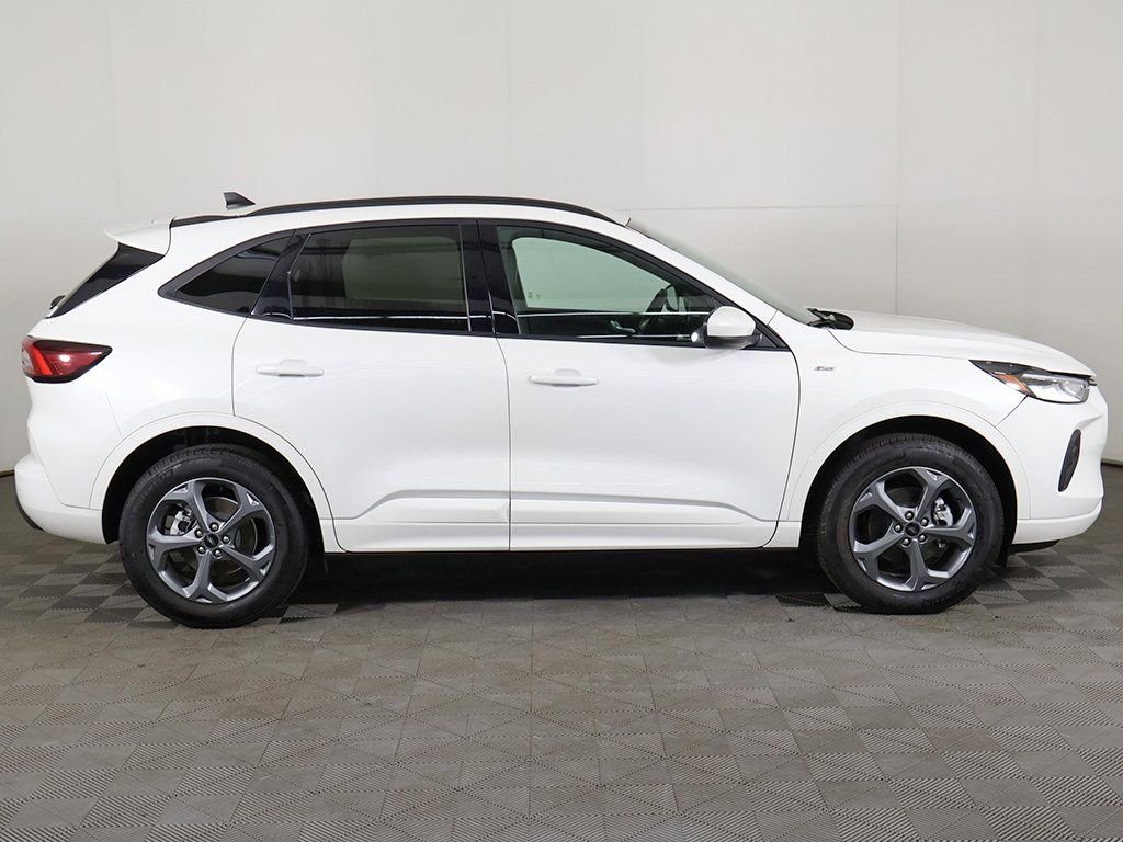 2024 Ford Escape ST-Line Select - Photo 20