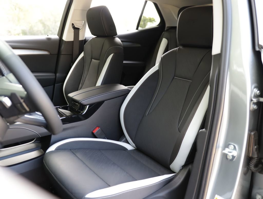 2026 Buick Envision Sport Touring - Photo 25