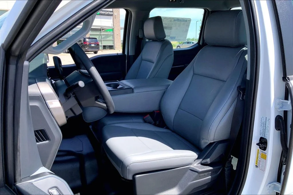 New 2026 White Ford XL image 9