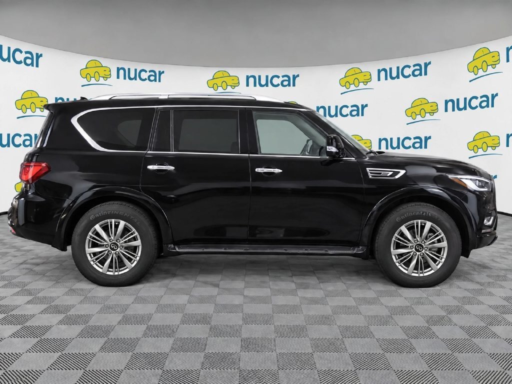 Used 2022 Black INFINITI LUXE image 8