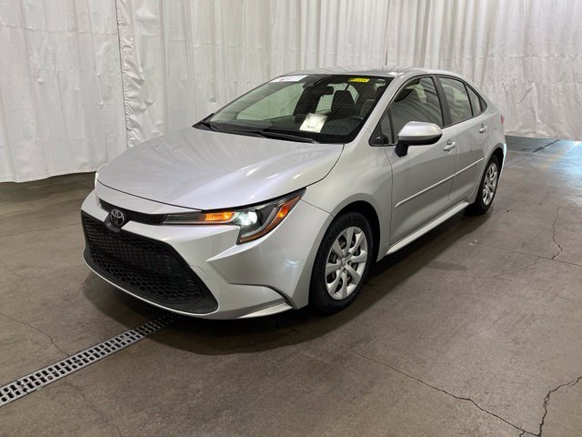Certified Used 2022 Silver Toyota LE image 8