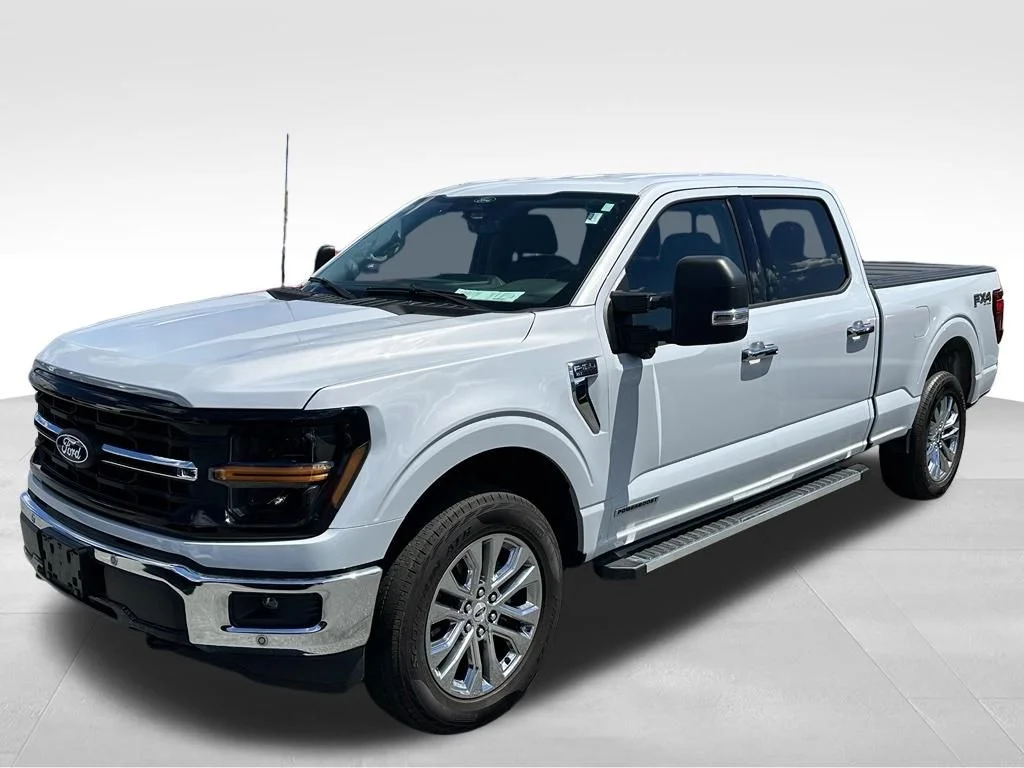 Certified Used 2025 White Ford XLT image 12
