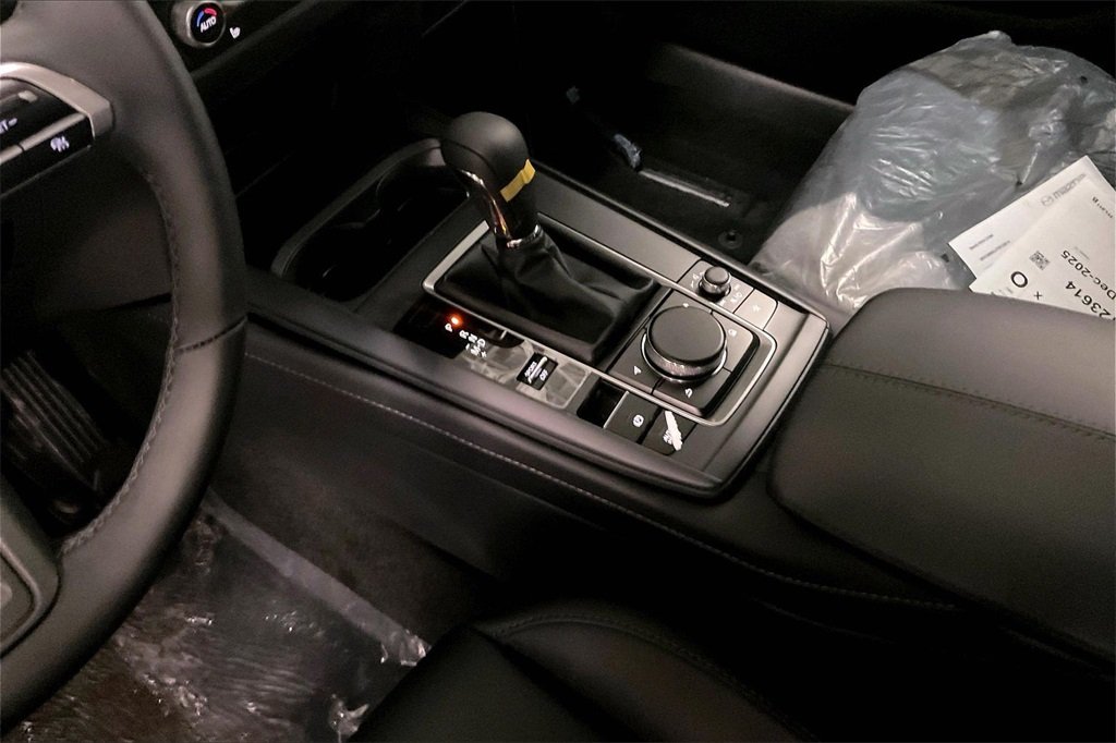 2026 MAZDA CX-30 - Image 6