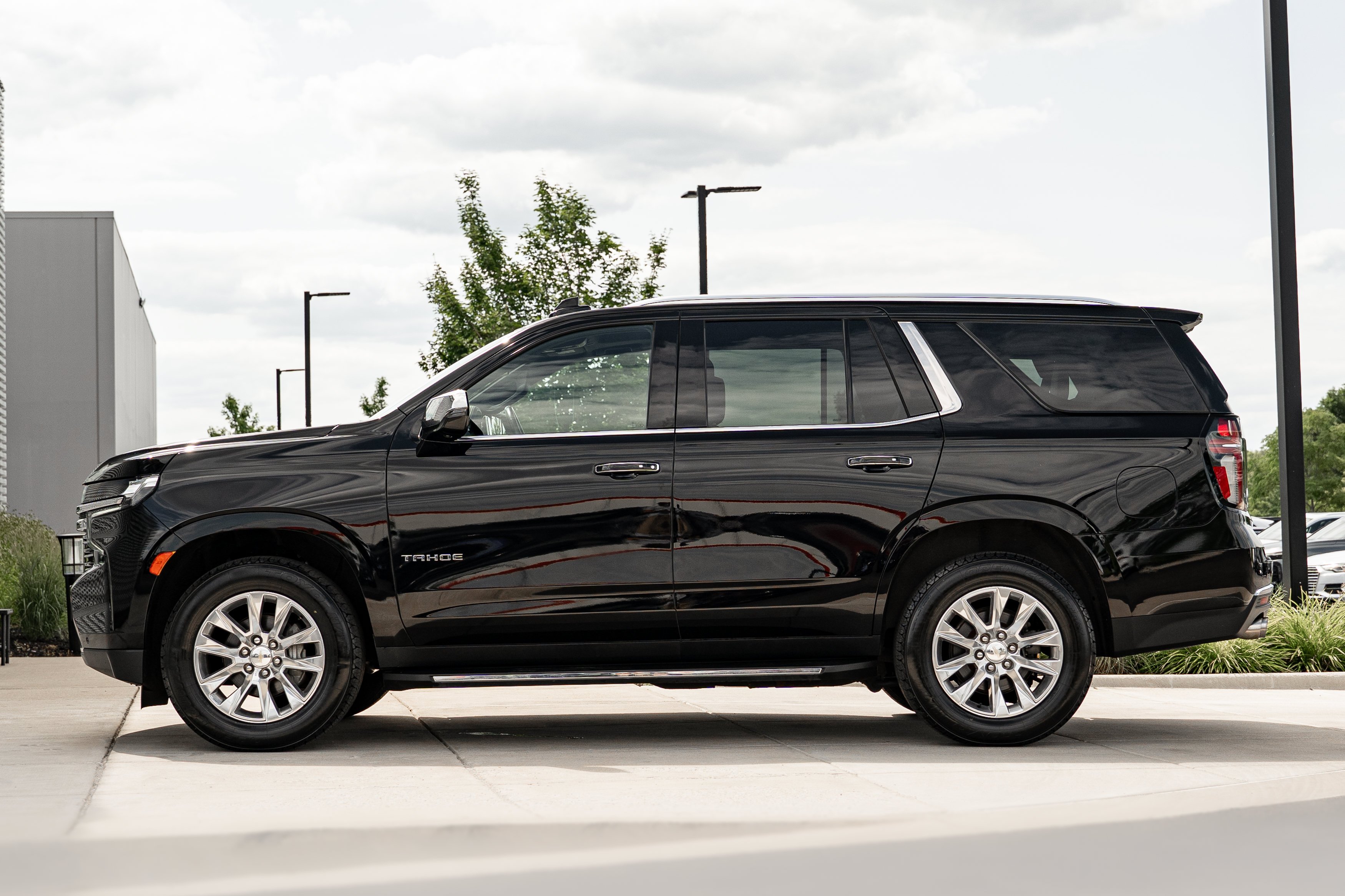 Used 2021 Black Chevrolet Premier image 6