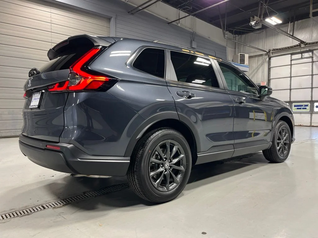 Used 2026 Meteorite Gray Metallic Honda EX-L image 7