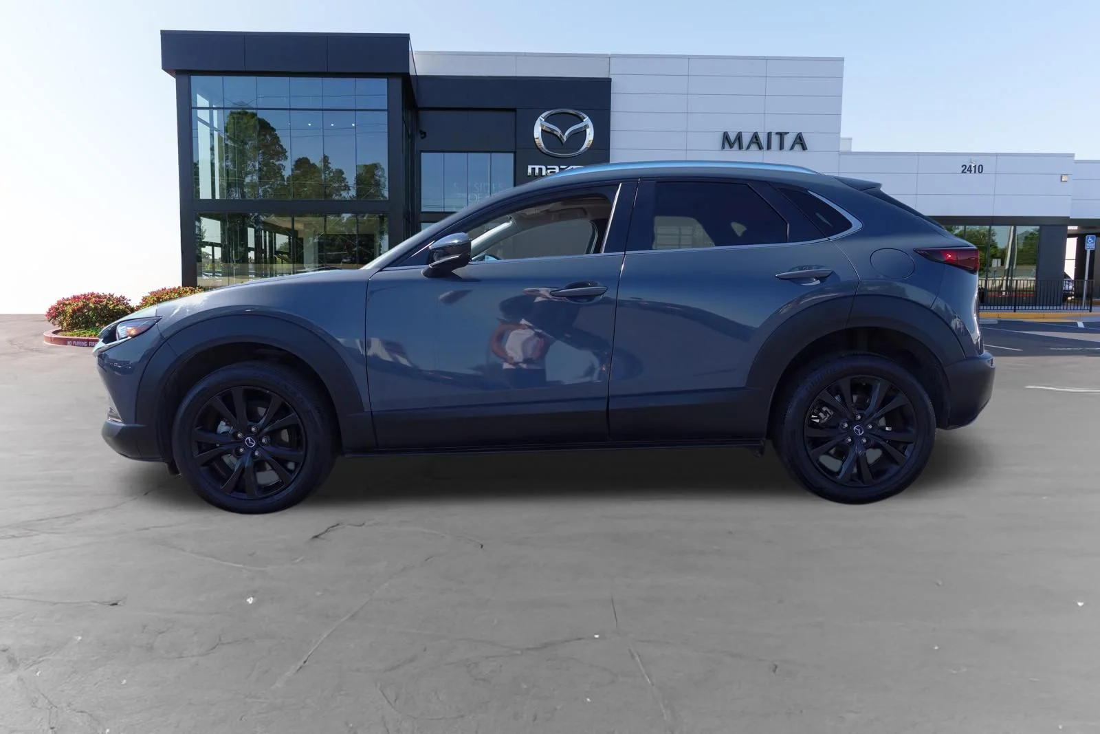 Certified Used 2025 Polymetal Gray Metallic Mazda 2.5 S Carbon Edition image 8