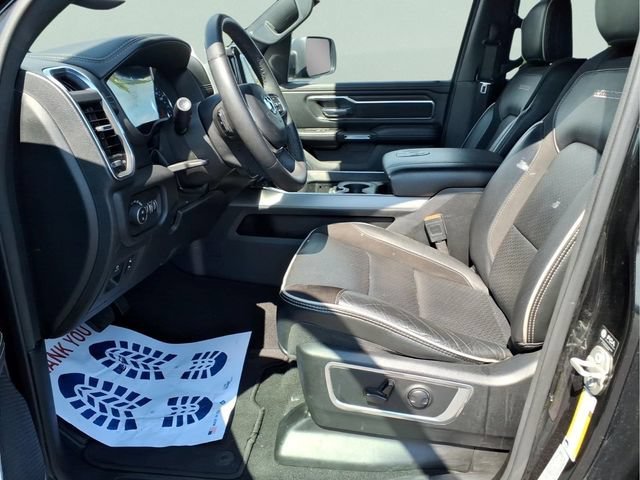 Used 2025  Ram Laramie image 19