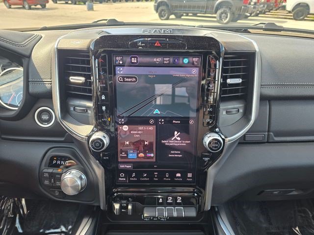 New 2026 Granite Crystal Metallic Clear-Coat Exterior Paint RAM Laramie image 27
